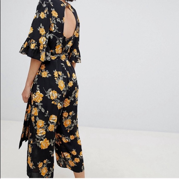 Miss Selfridge Floral Print Jumpsuit ASOS - Picture 2 of 2
